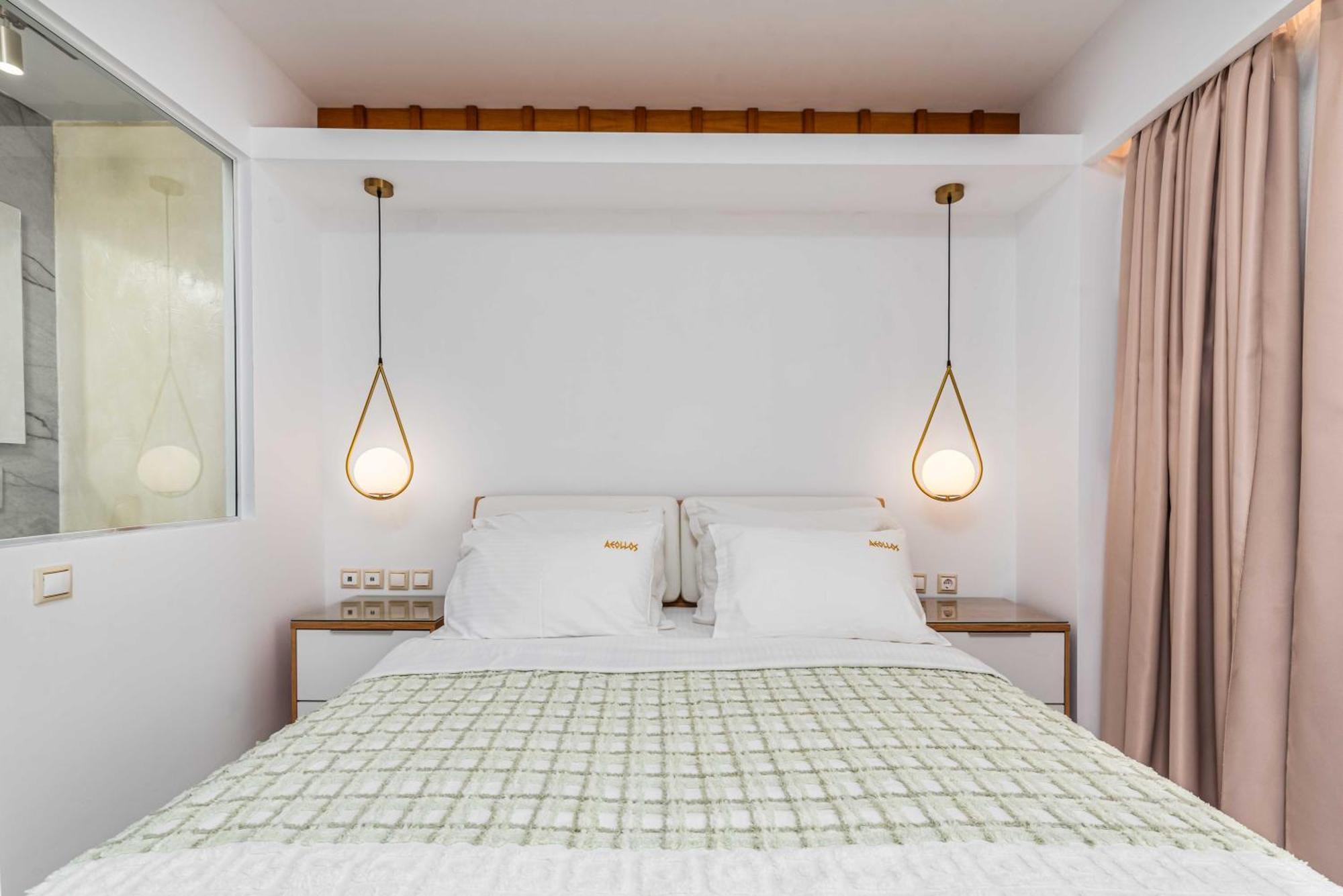 Aeollos Aparthotel 3*