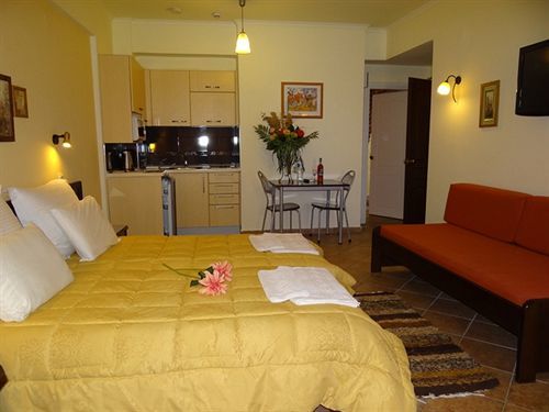 Aeollos Aparthotel