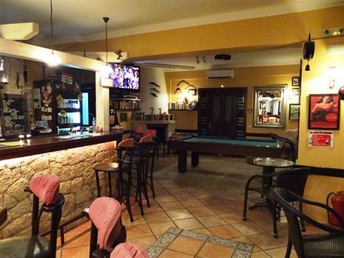 Aeollos Aparthotel 3*